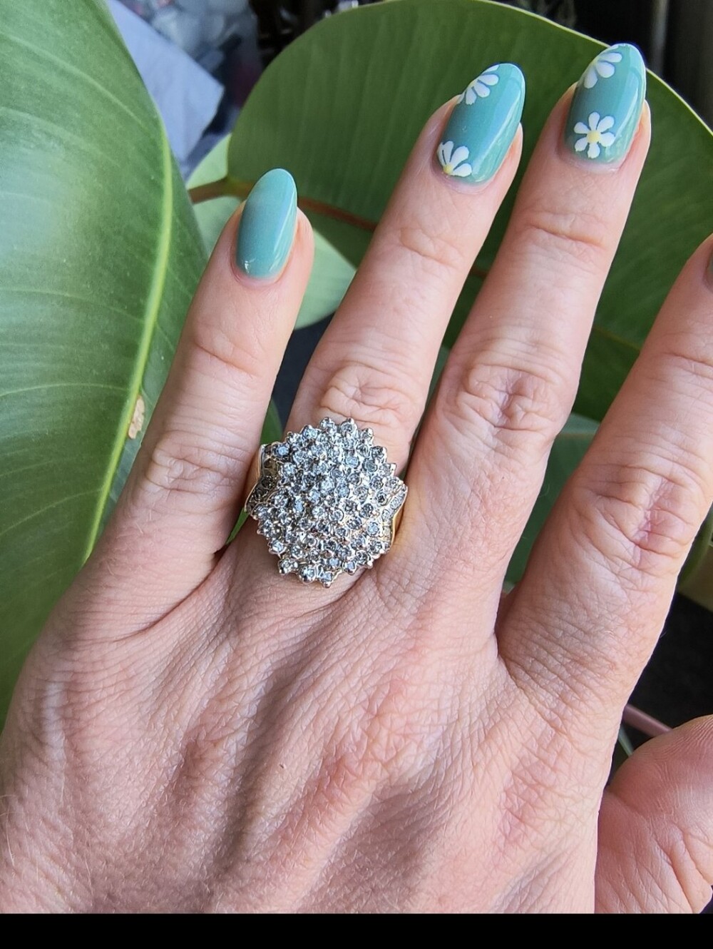 Solid 10k diamond ring size 7. Resizable. Stamped 10k and tested. Genuine diamon